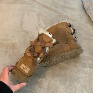 Ugg Bailey Bow II
